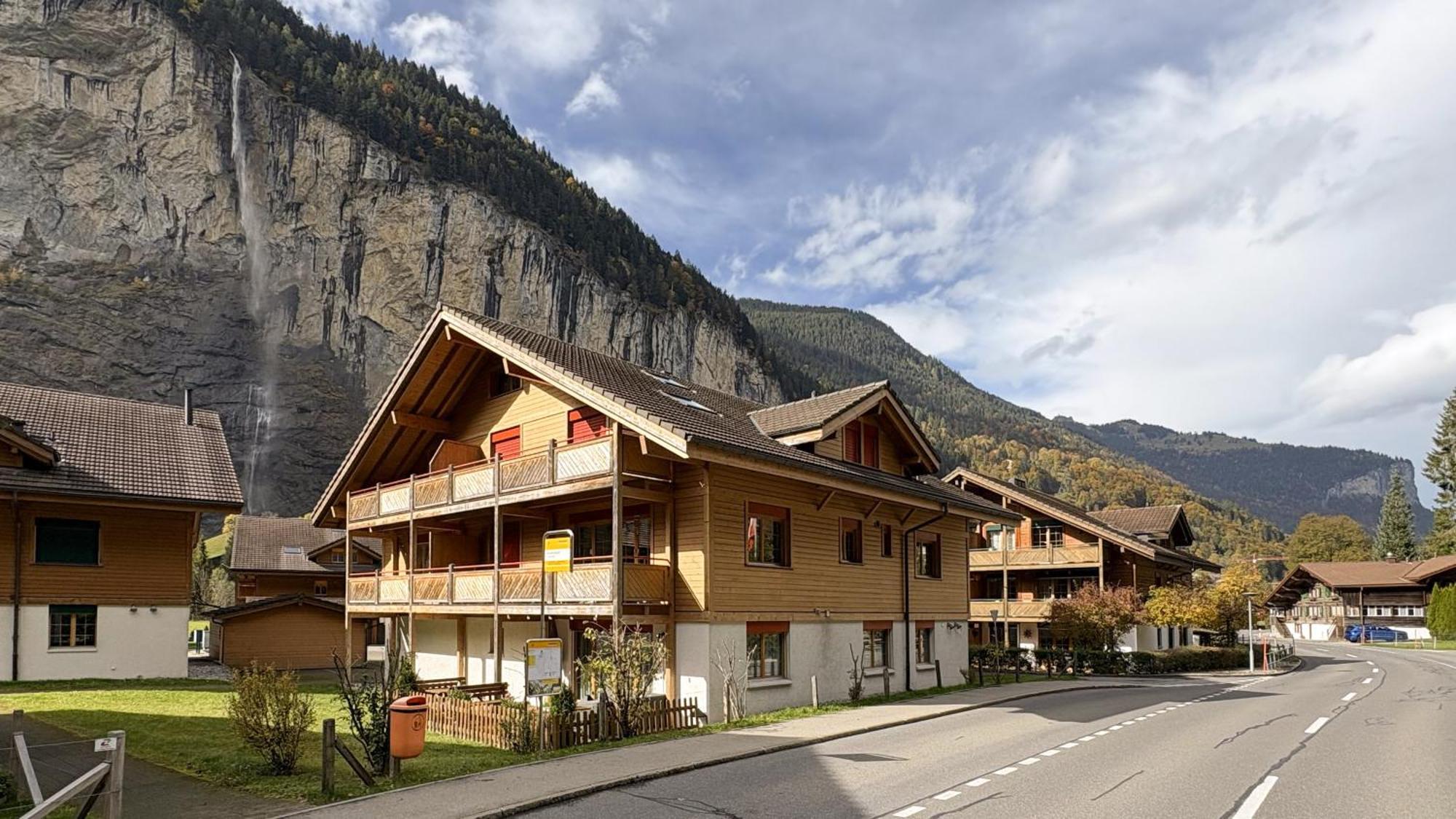 Family Frame Apartment Lauterbrunnen Buitenkant foto