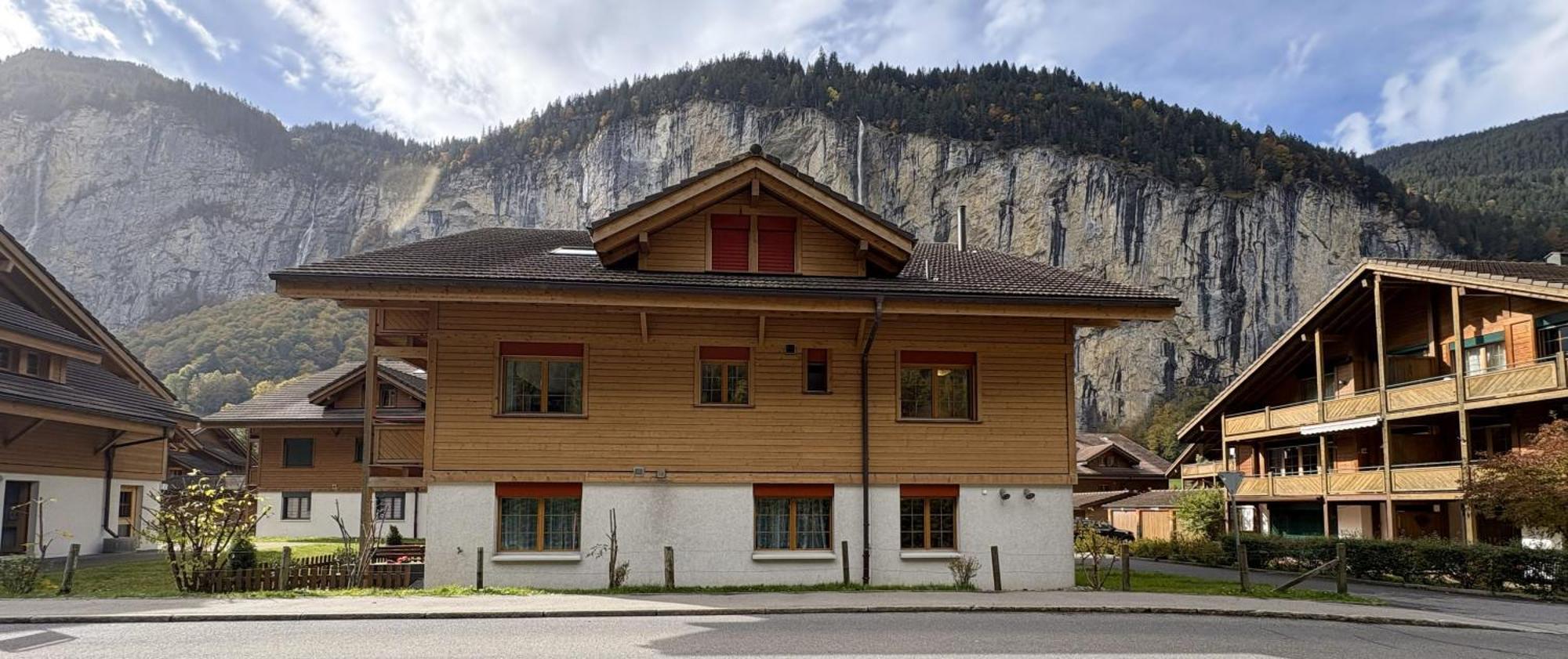 Family Frame Apartment Lauterbrunnen Buitenkant foto